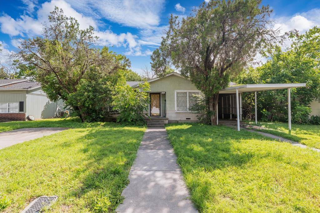 Beverly Hills, TX 76711,1105 Spring Branch Street