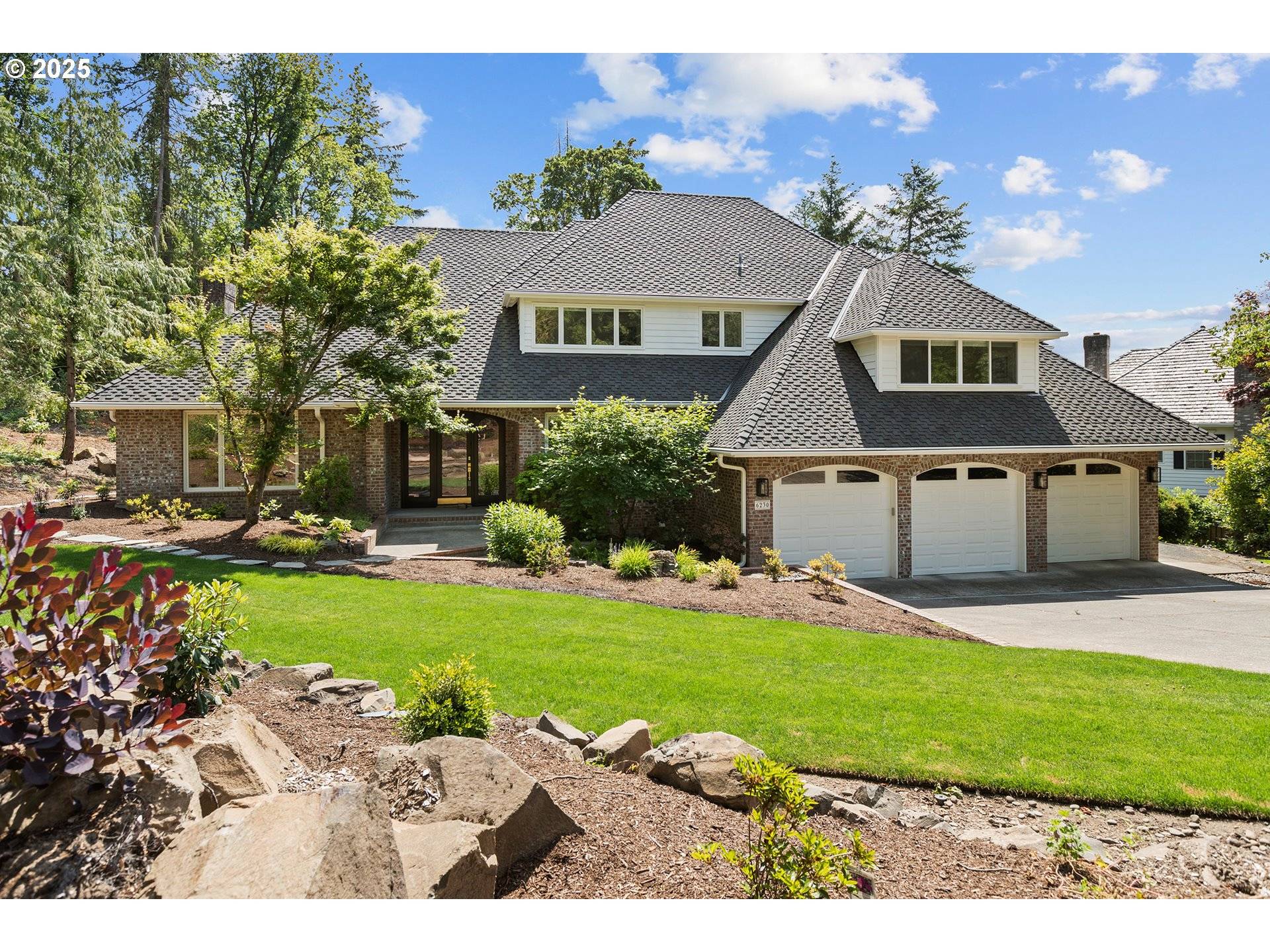 Portland, OR 97221,6230 SW PATTON RD