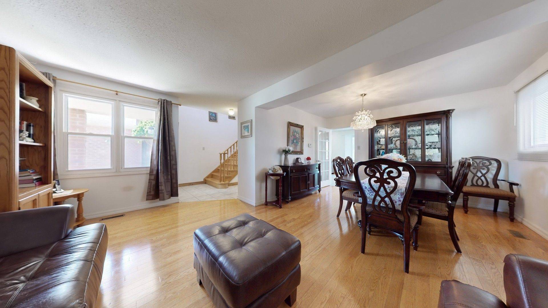 Vaughan, ON L4J 6Y8,277 Rosedale Heights DR