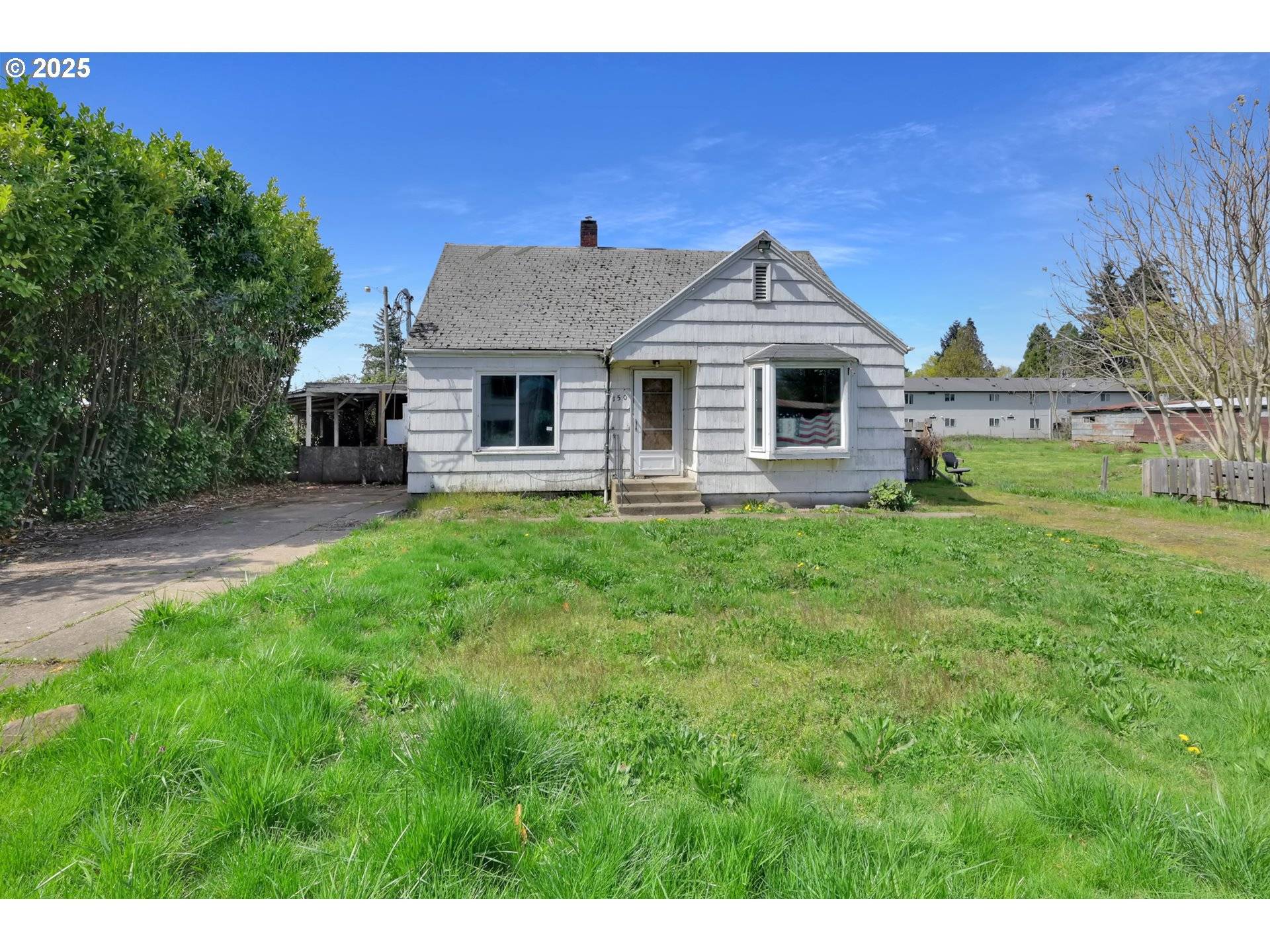 150 N CLEVELAND ST, Eugene, OR 97402