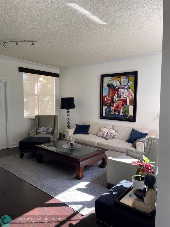 Weston, FL 33327,[StreetName,UnitNumber,StreetNumber,StreetDirPrefix]