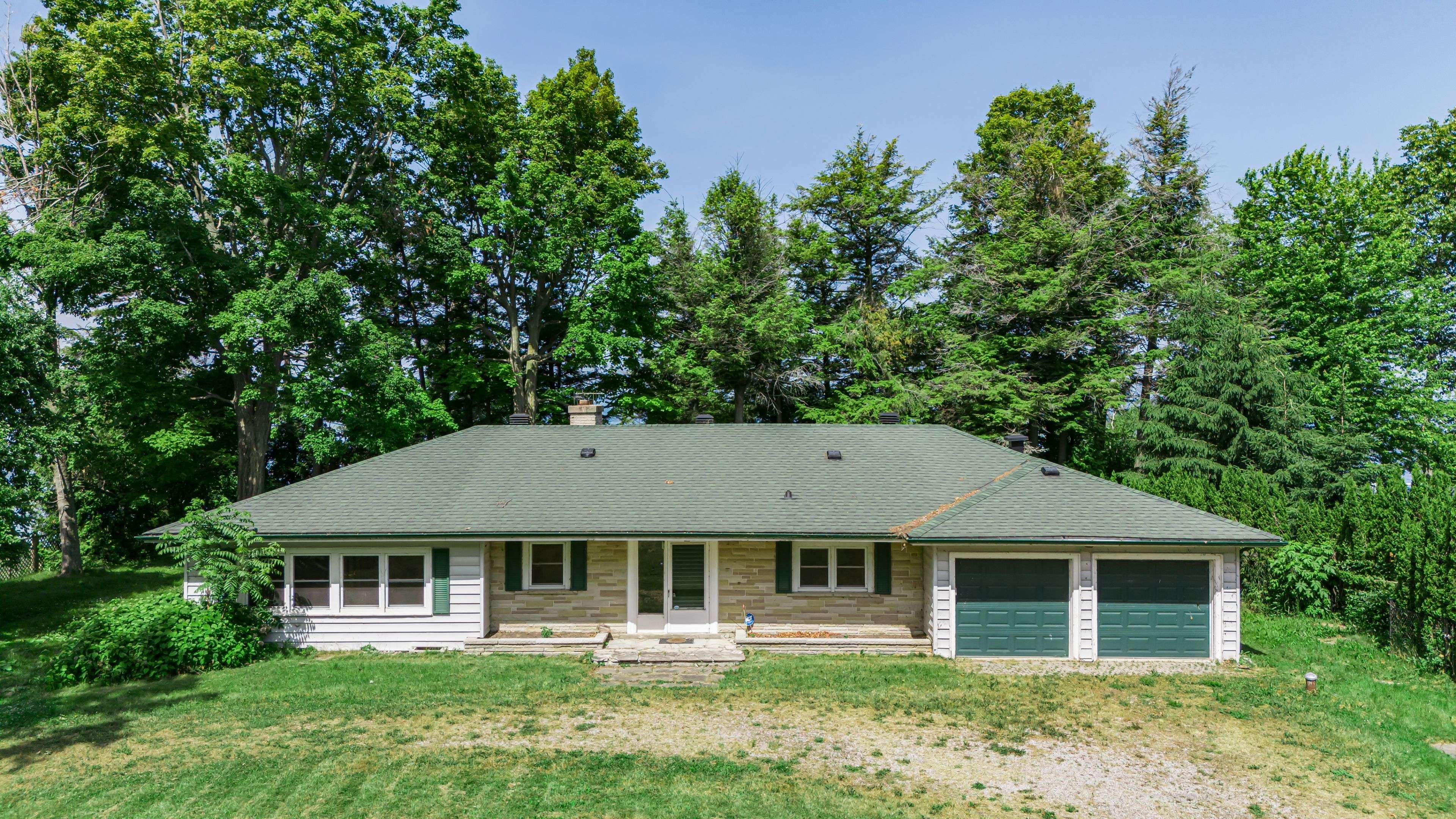 Brock, ON L0K 1A0,25100 Maple Beach RD
