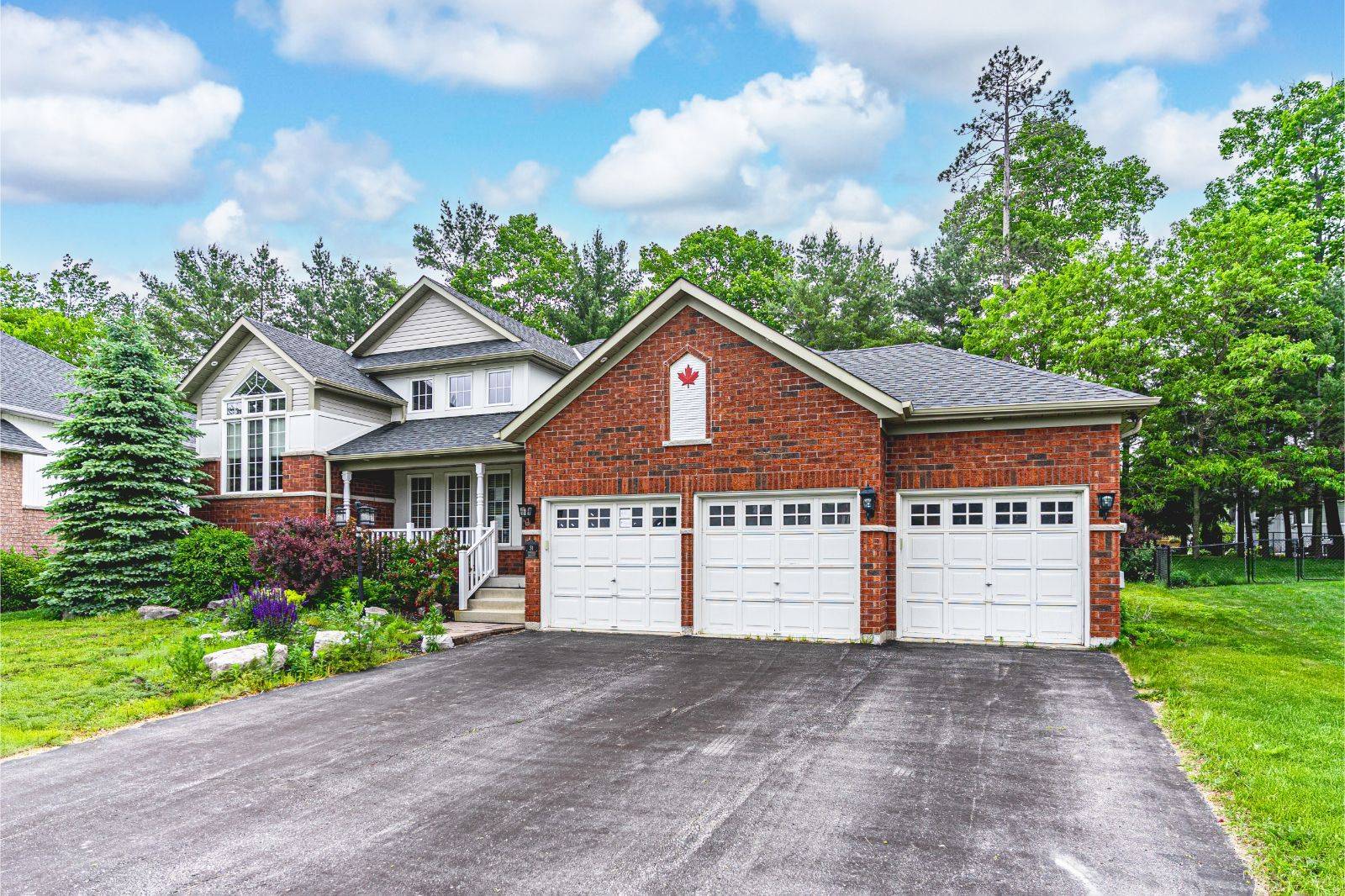 Wasaga Beach, ON L9Z 2B3,31 Fawndale CRES