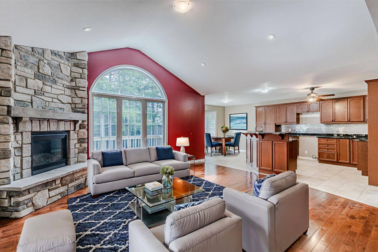 Wasaga Beach, ON L9Z 2B3,31 Fawndale CRES