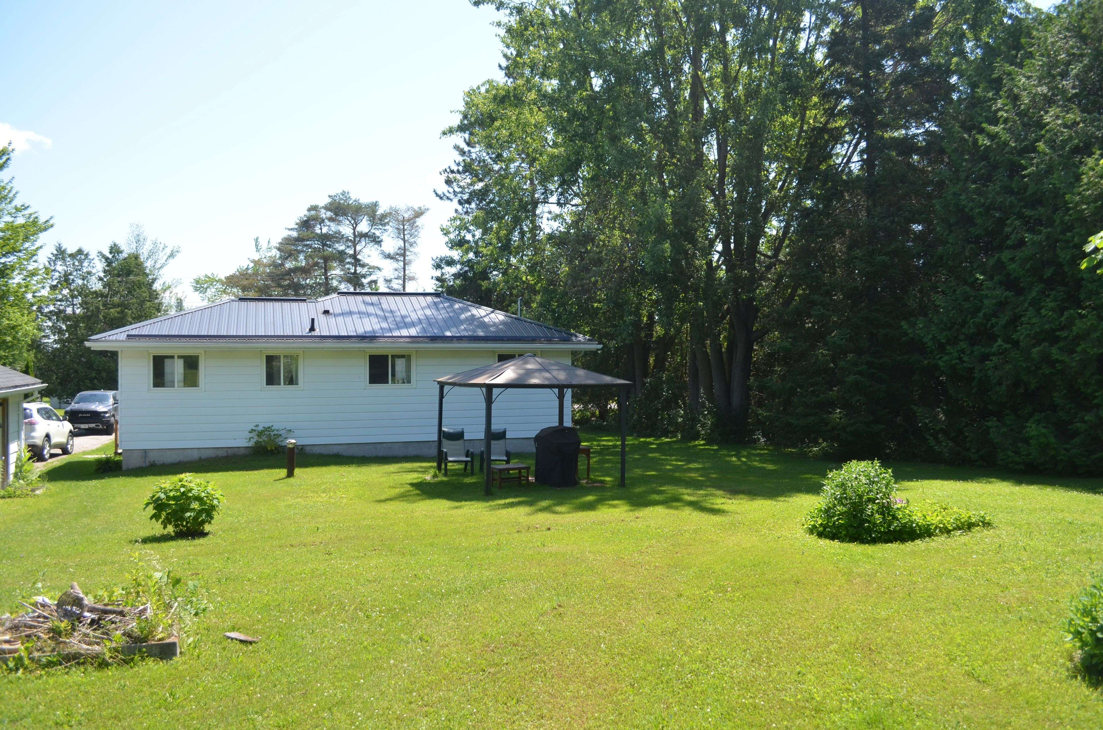 Kawartha Lakes, ON K0M 1A0,259 George DR