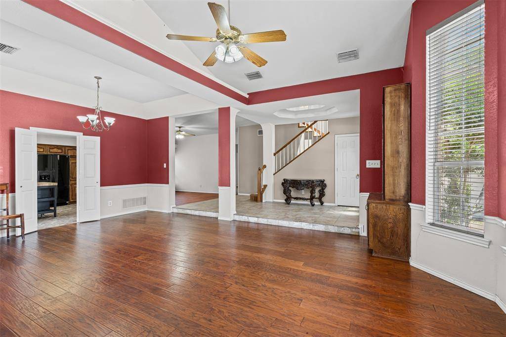 Irving, TX 75061,915 Colony Ridge Court