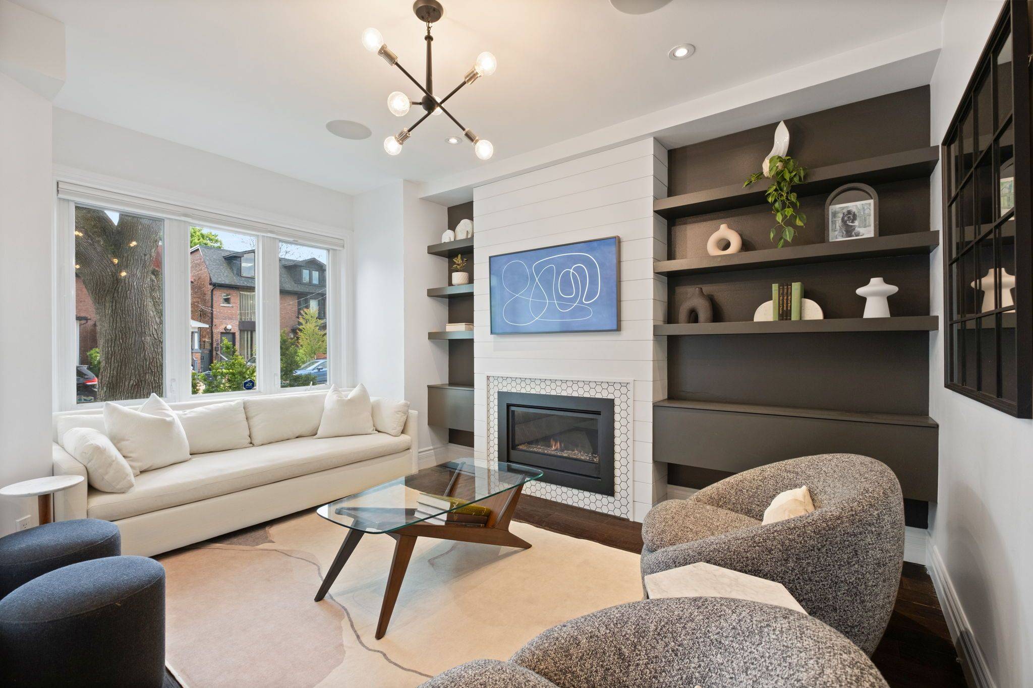 Toronto E02, ON M4L 1P5,58 Columbine AVE