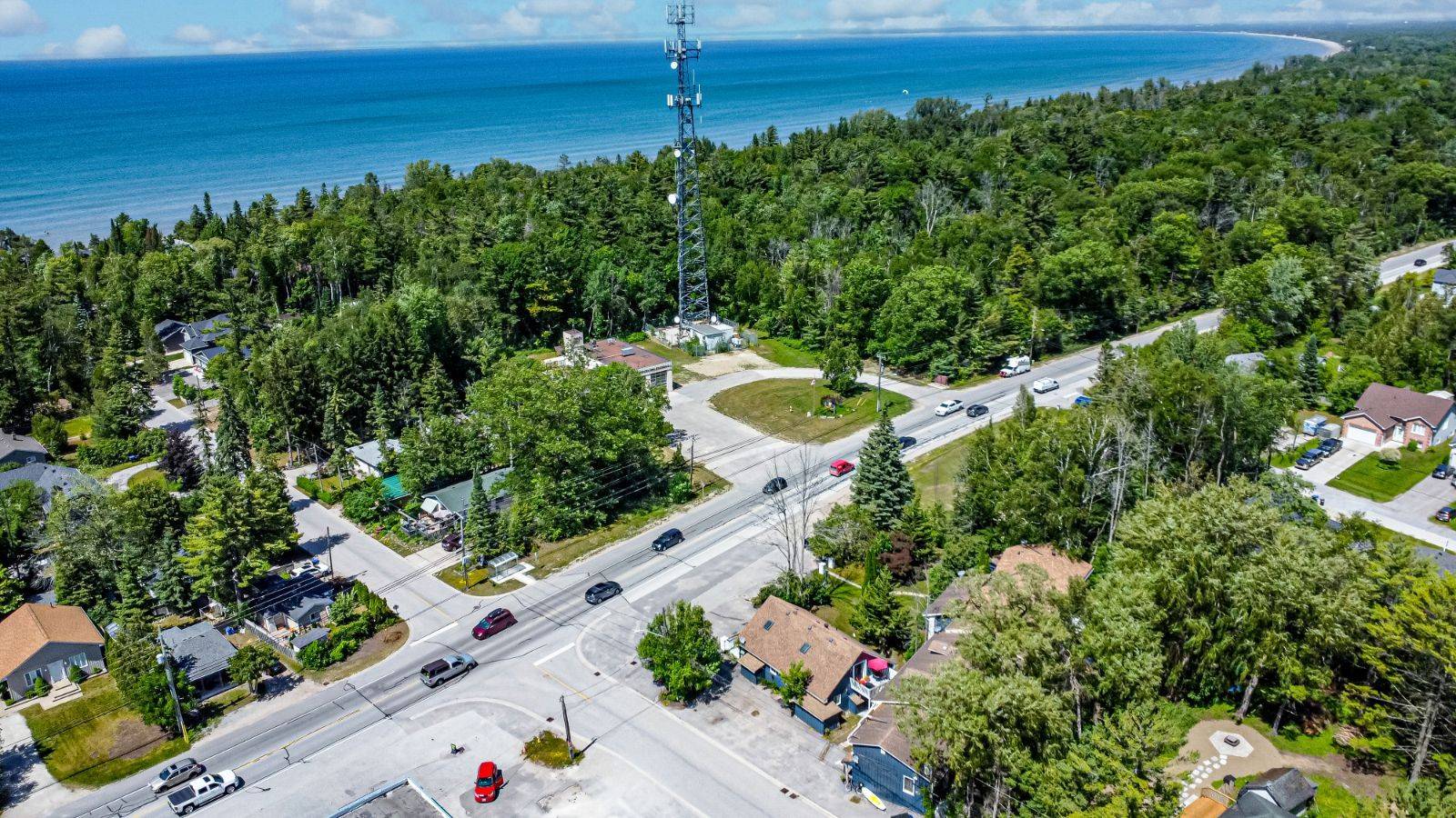 Wasaga Beach, ON L9Z 1W7,3071 Mosley ST