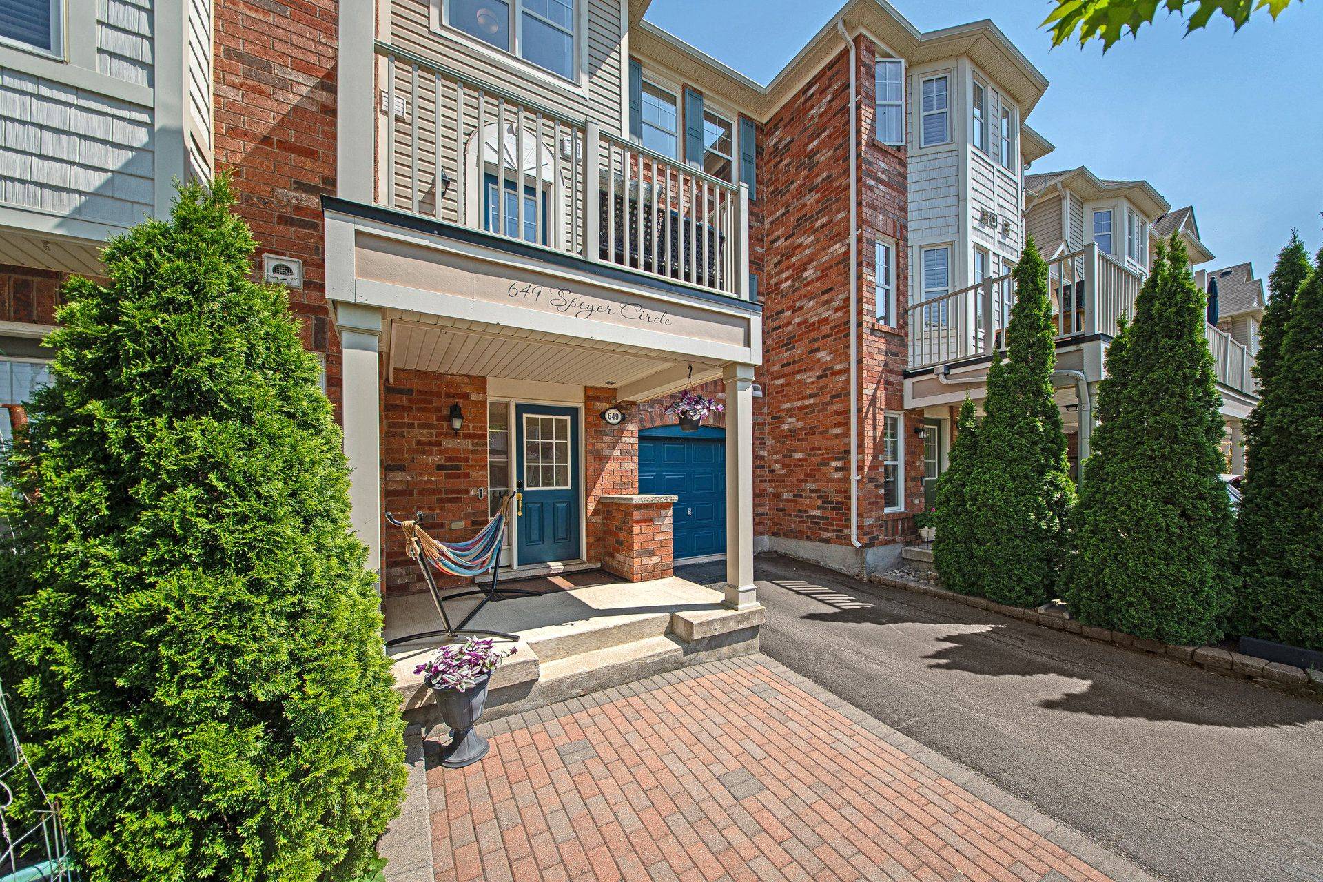 Milton, ON L9T 0Y5,649 SPEYER CIR