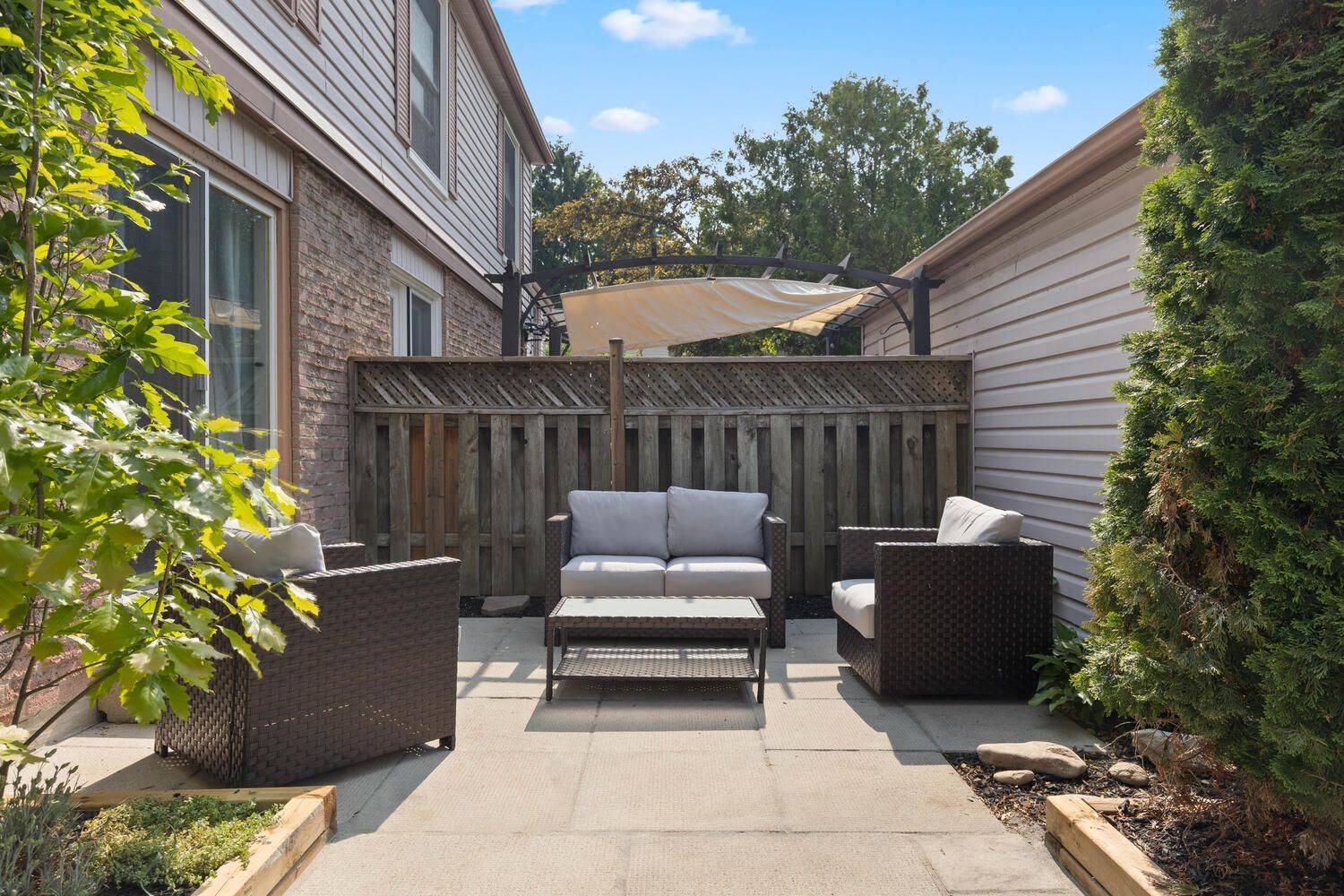 London North, ON N6H 4M8,375 Everglade CRES