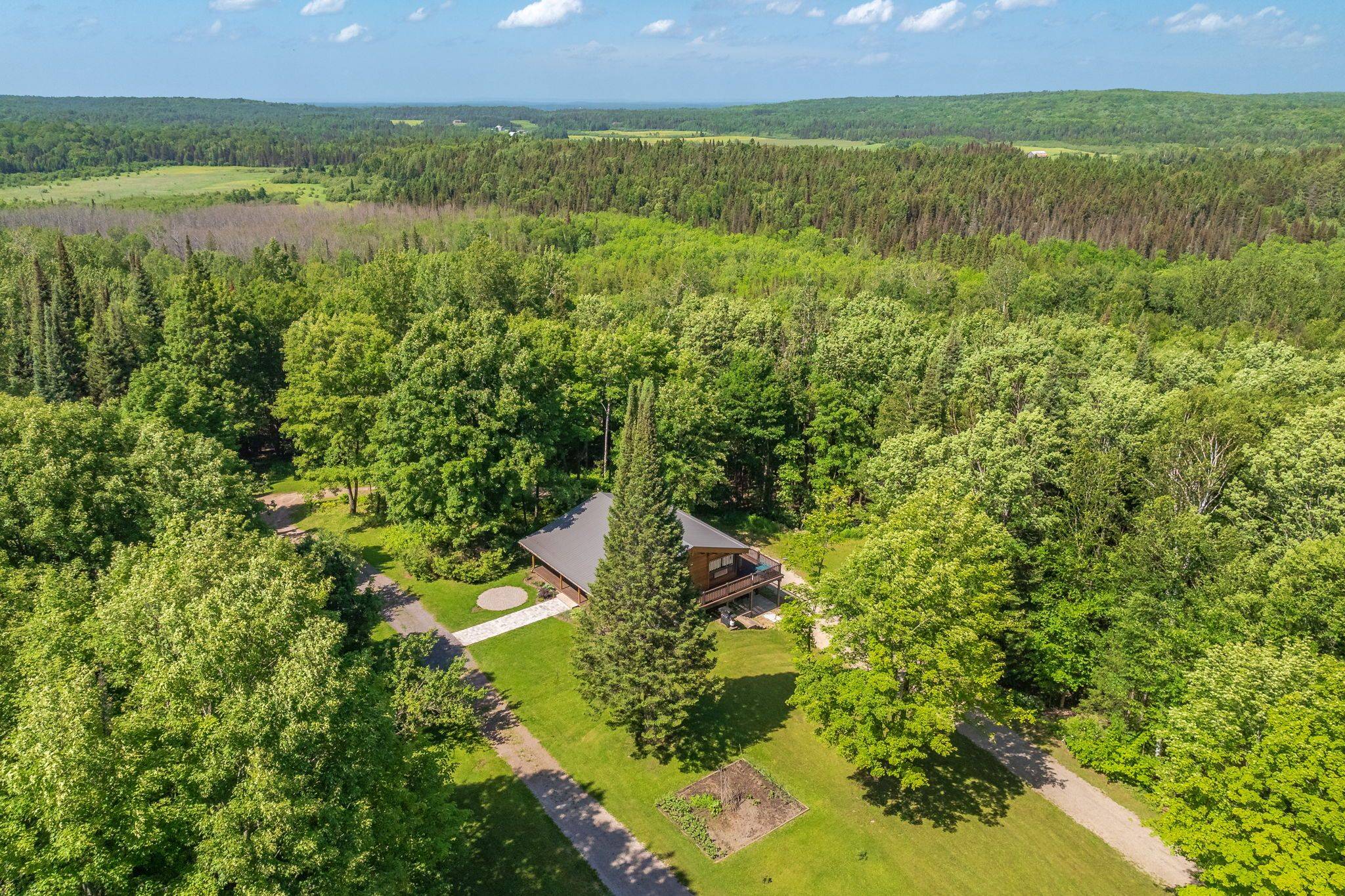 Powassan, ON P0H 1Z0,487 O'connor Line RD