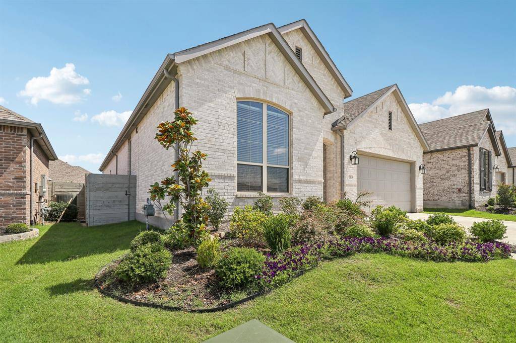 Argyle, TX 76226,2208 13th Street