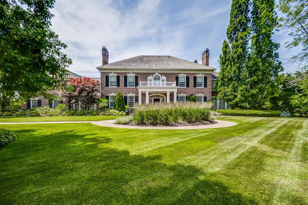 Niagara-on-the-lake, ON L0S 1J0,14842 NIAGARA RIVER Pkwy