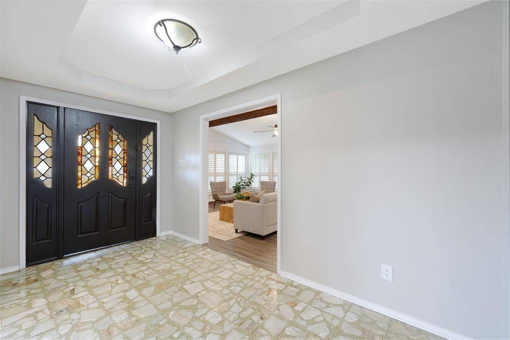 Hurst, TX 76054,101 Circleview Drive S