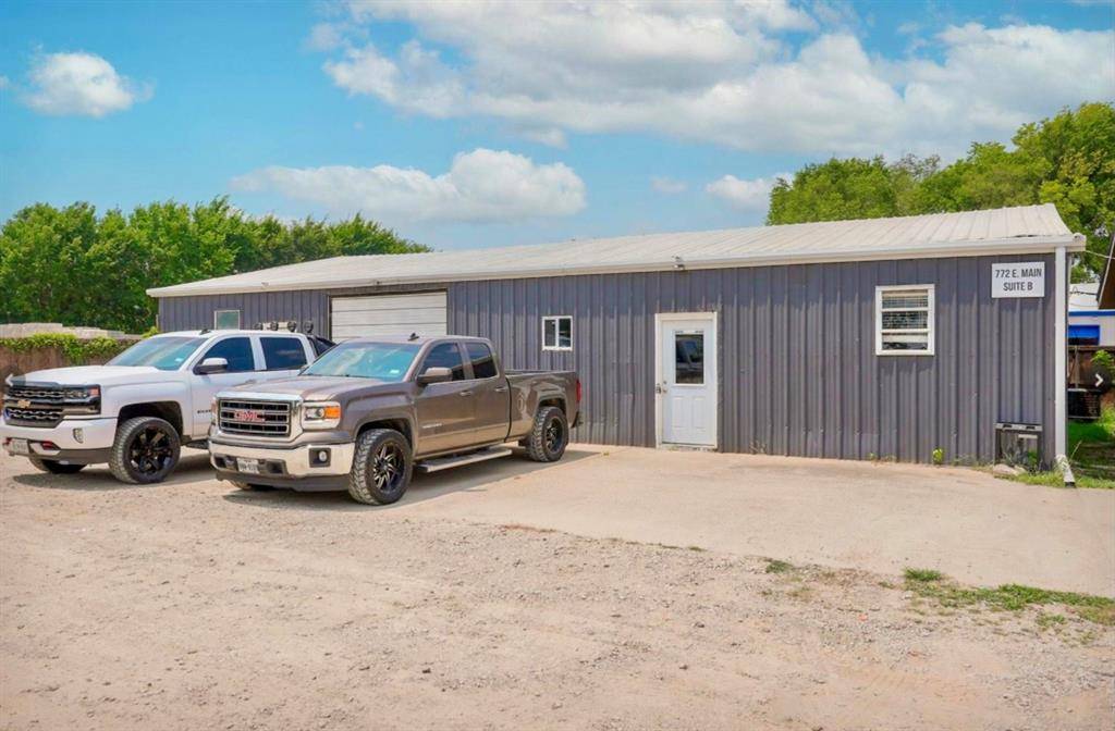 Lewisville, TX 75057,772 E Main Street #B
