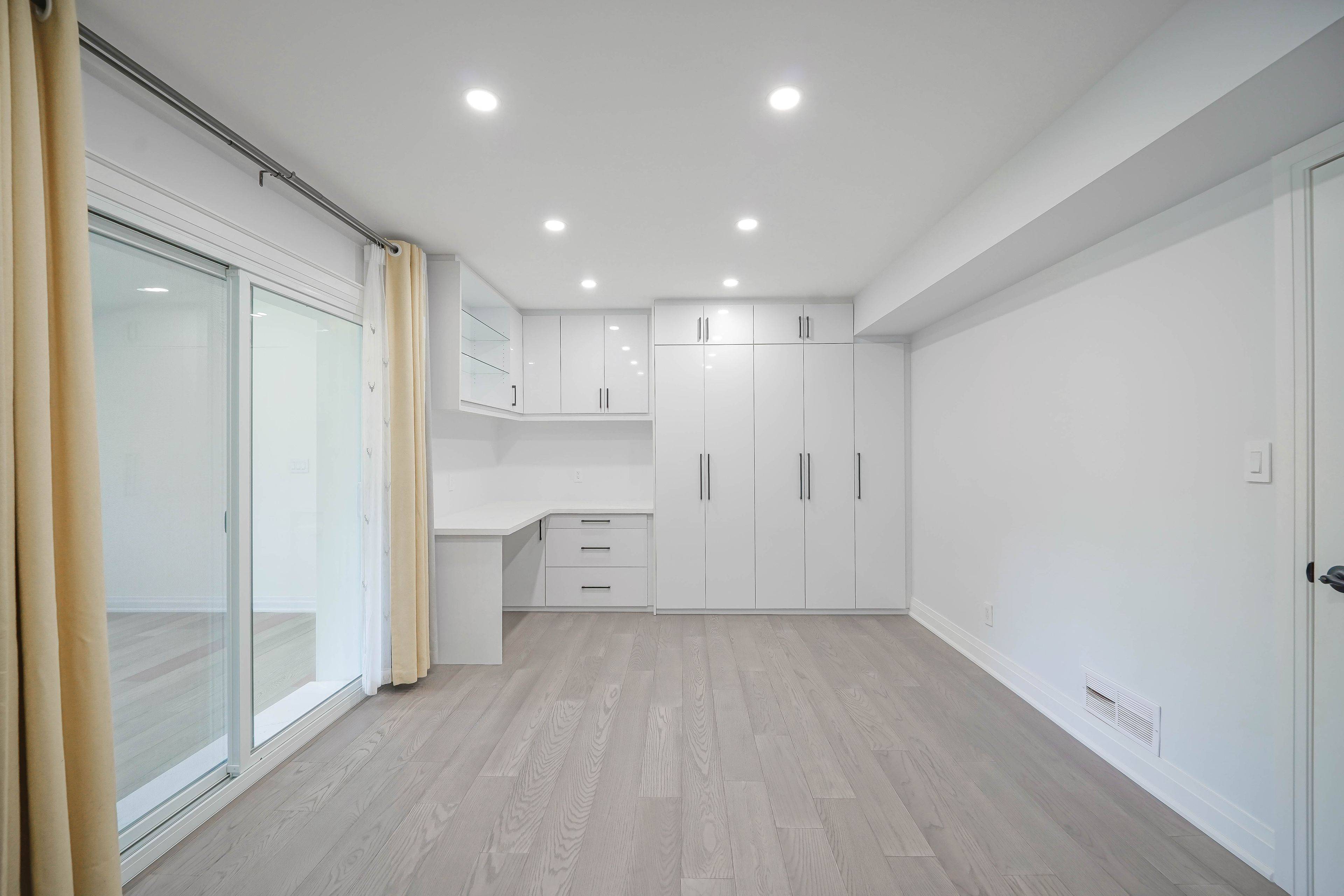 Markham, ON L3R 2B9,9 Oakcrest AVE