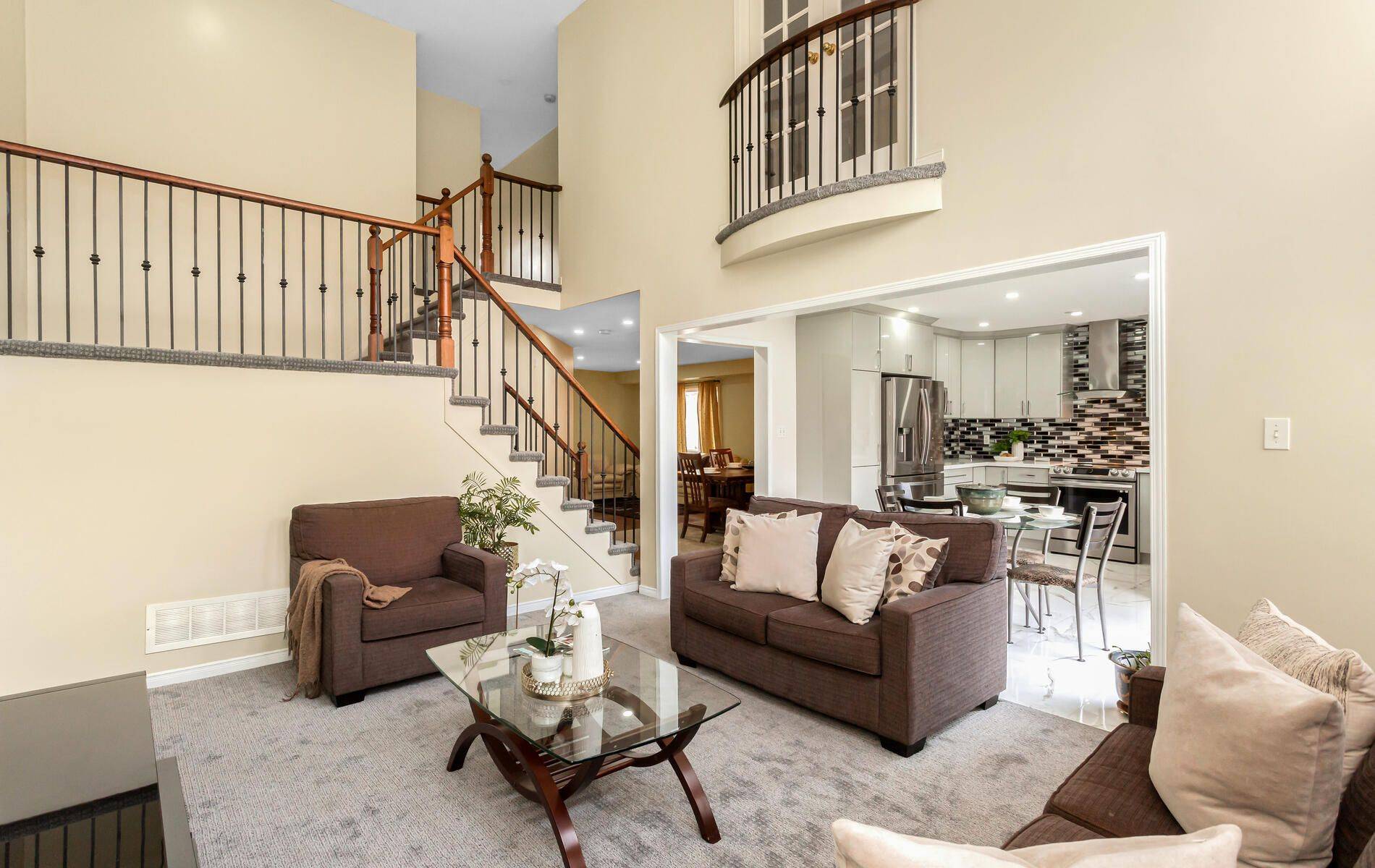 Brampton, ON L7A 2N4,355 Edenbrook Hill DR
