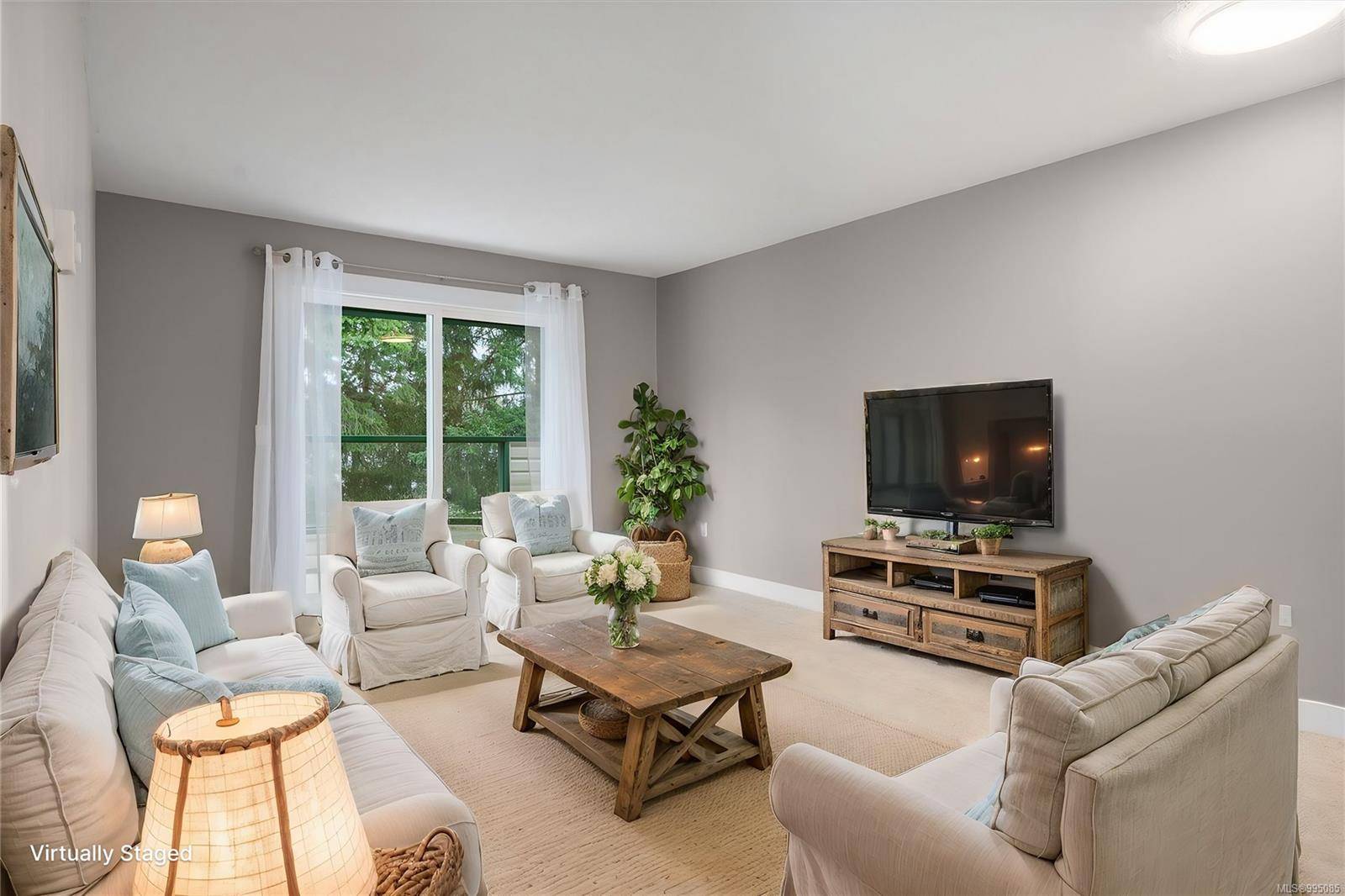 Nanaimo, BC V9T 4B5,3108 Barons Rd #405