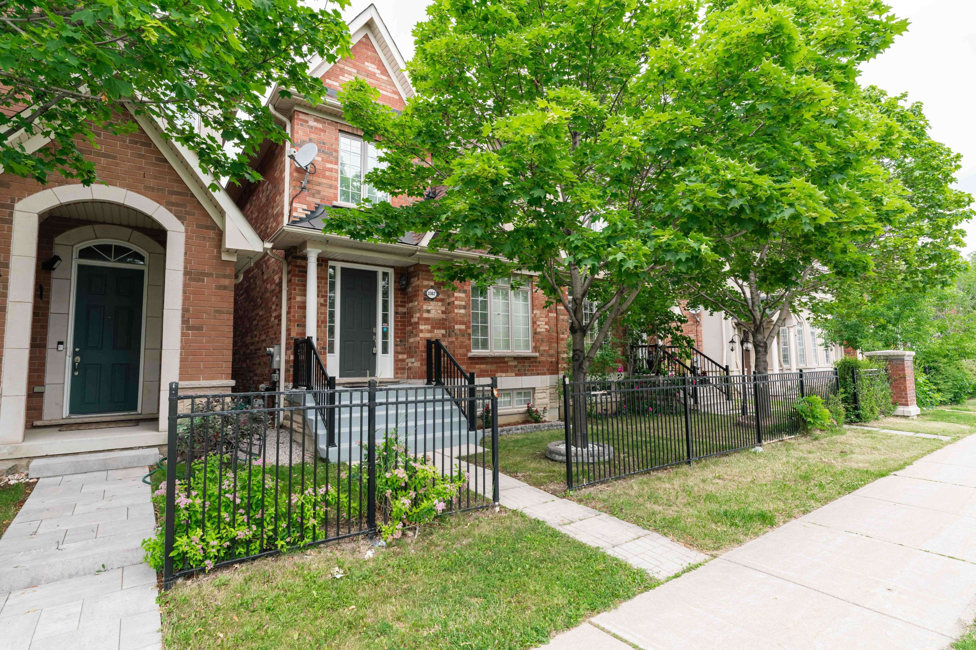Mississauga, ON L5M 7W8,3367 Eglinton AVE