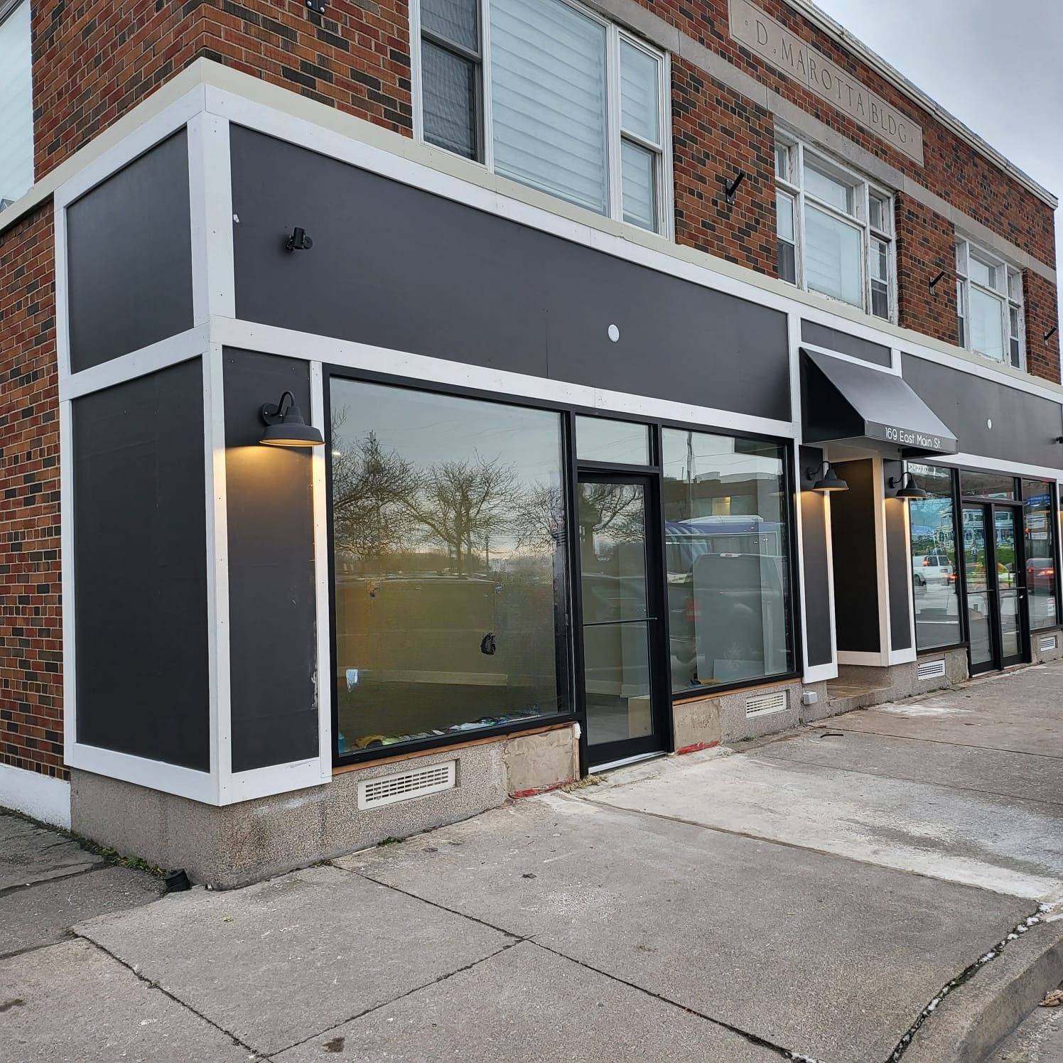 Welland, ON L3B 3W7,169 East Main ST #3
