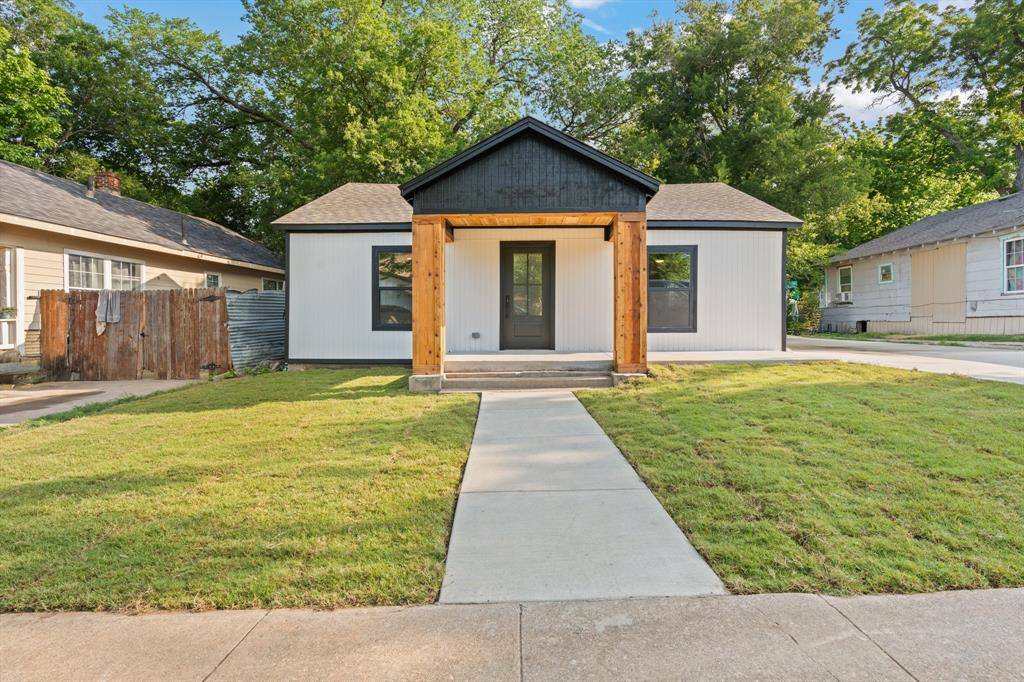 Fort Worth, TX 76105,3009 Avenue H