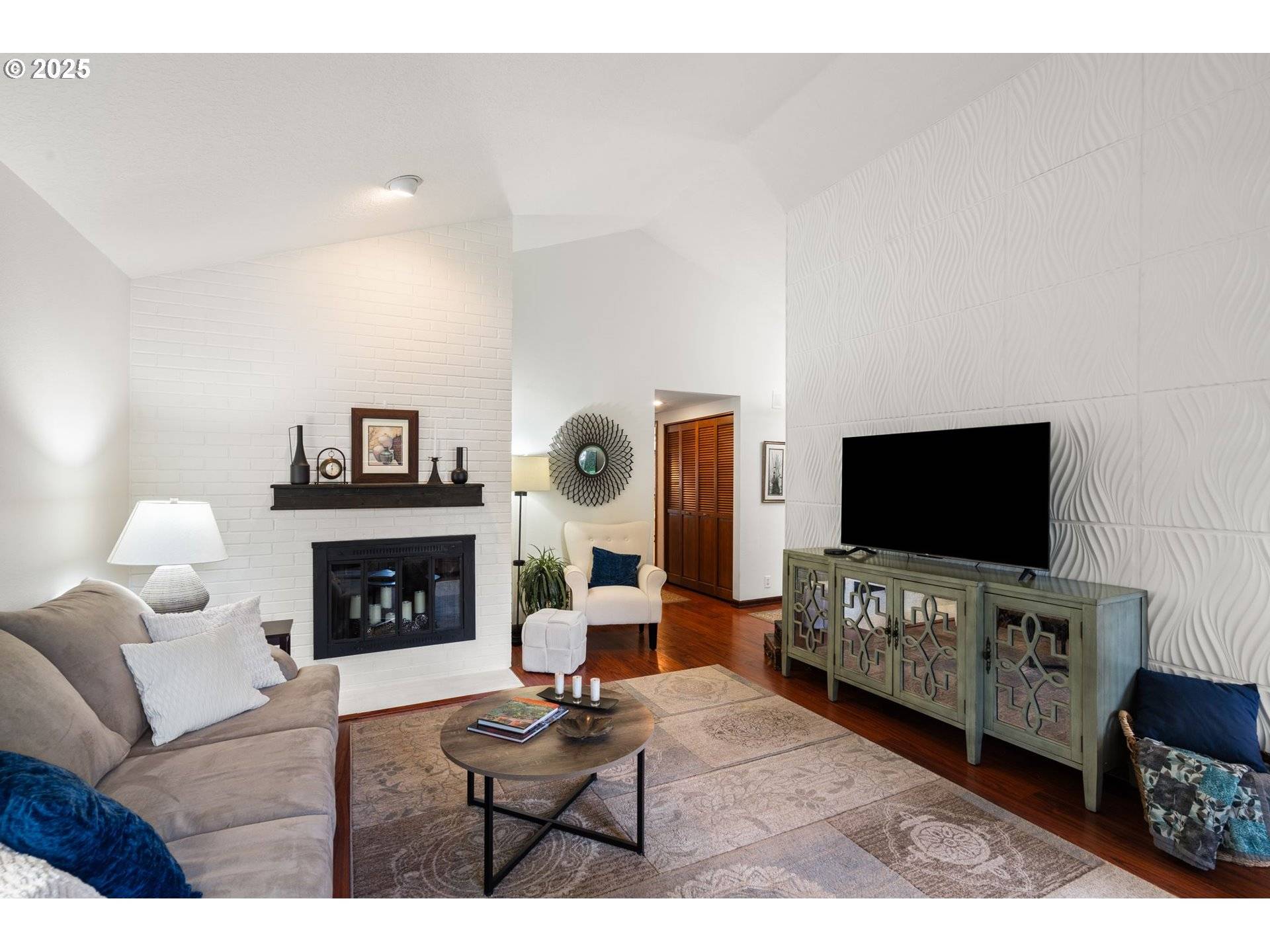 Portland, OR 97230,14935 NE SACRAMENTO ST #28
