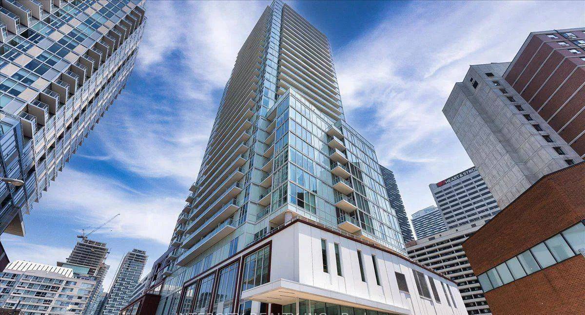 Toronto C03, ON M4R 0A4,33 Helendale AVE #2411