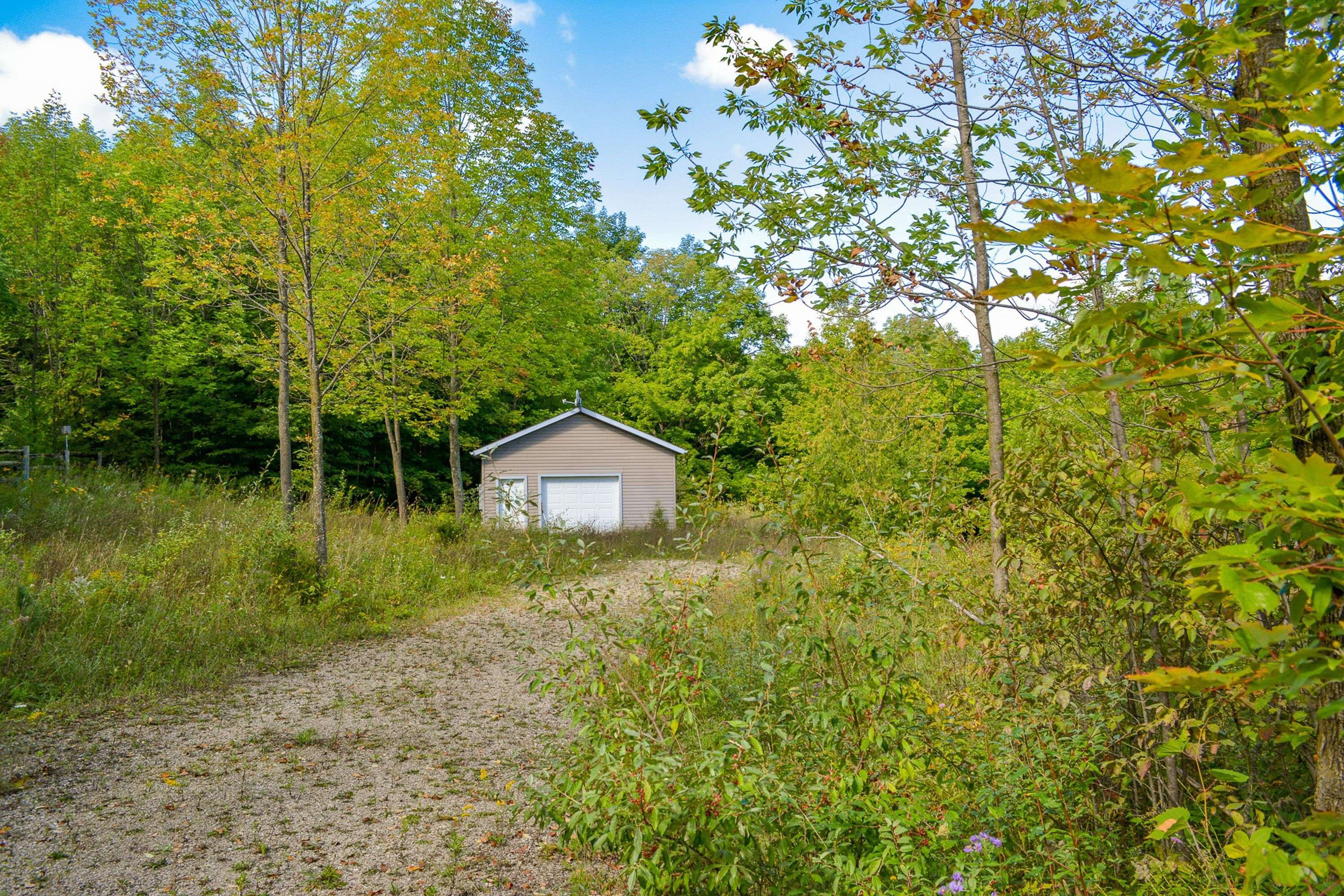 Chatsworth, ON N0H 1G0,396436 Concession 2 N/A