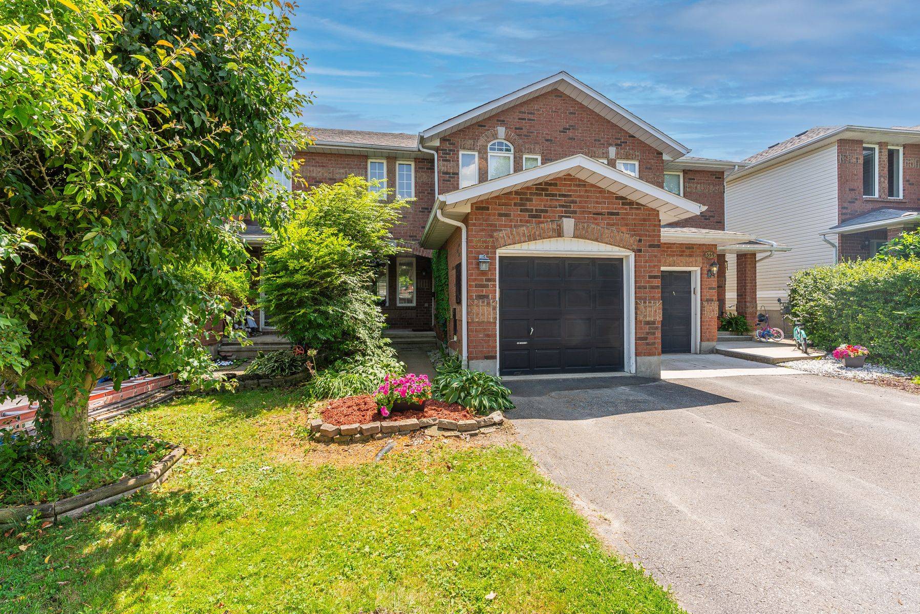 Kingston, ON K7M 8Z4,557 Quail CT