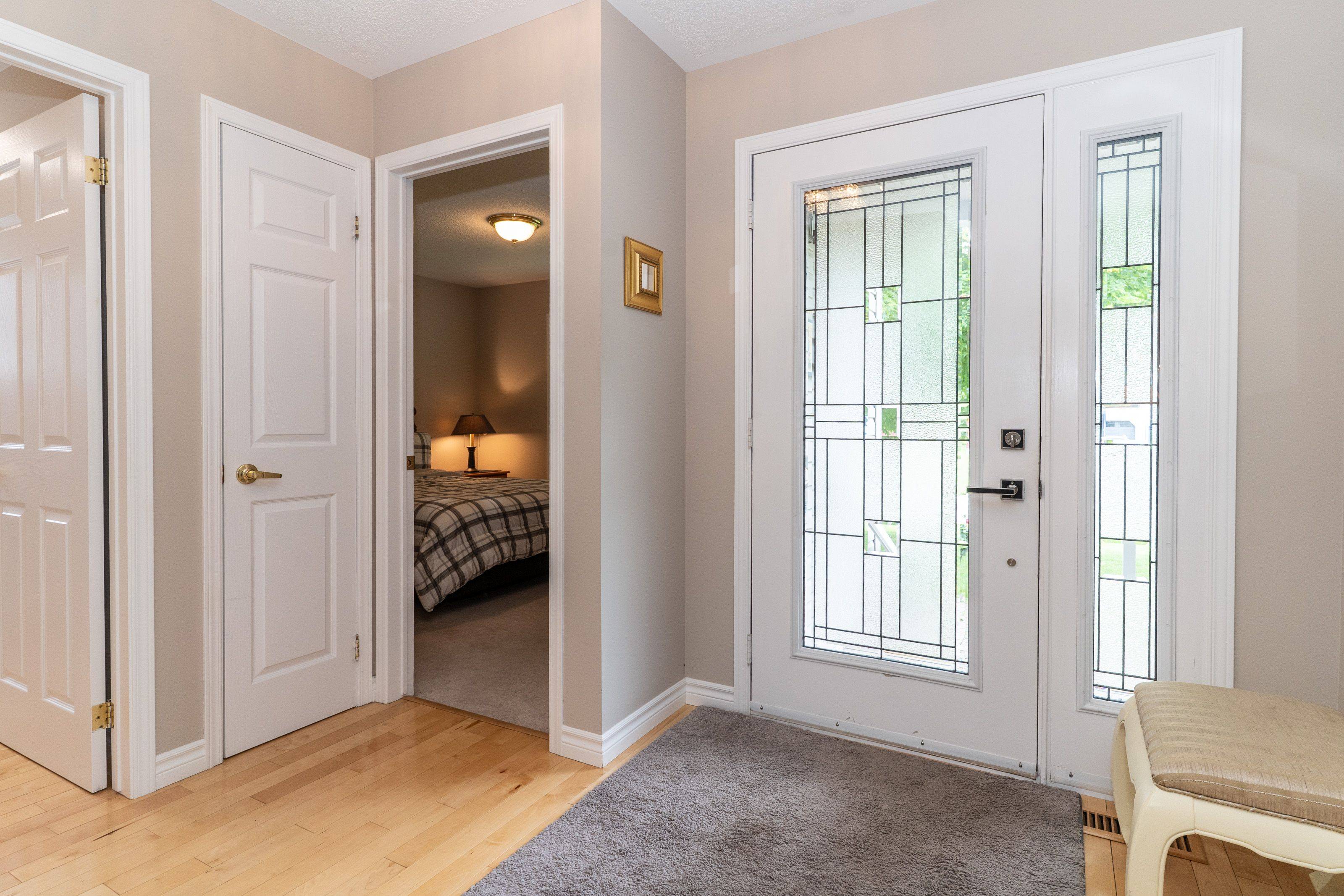 Gravenhurst, ON P1P 1Y7,10 Stonehedge Close