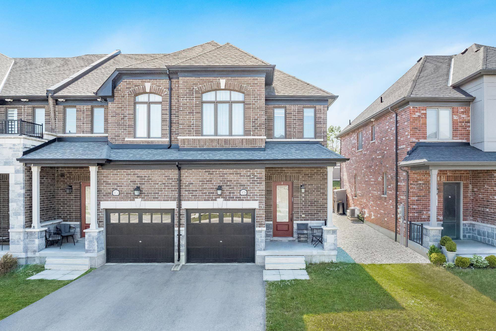 Innisfil, ON L9S 0N7,1976 McNeil ST