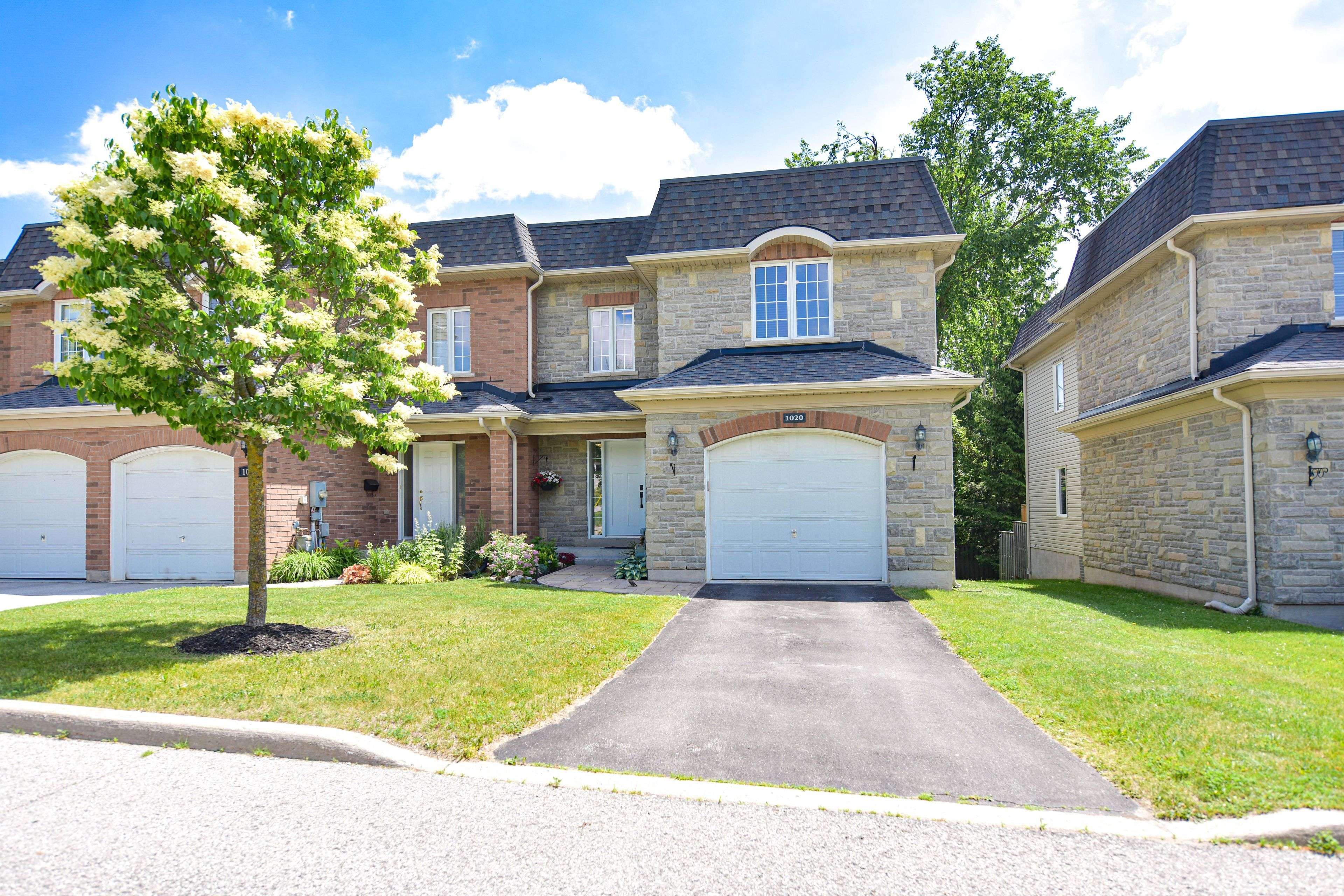 Orillia, ON L3V 7E8,1020 Mississaga ST W
