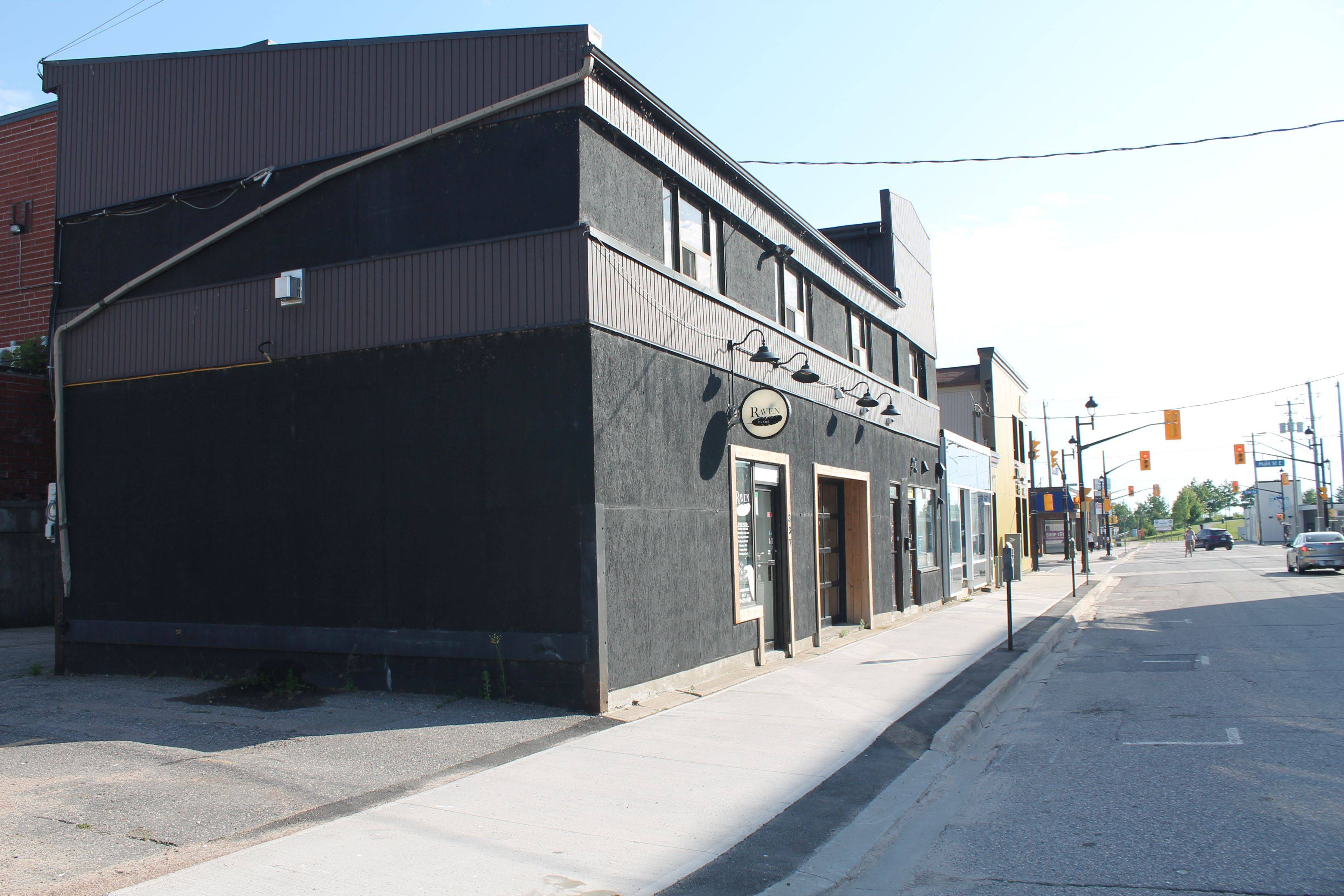 North Bay, ON P1B 1Z3,337 Wyld ST