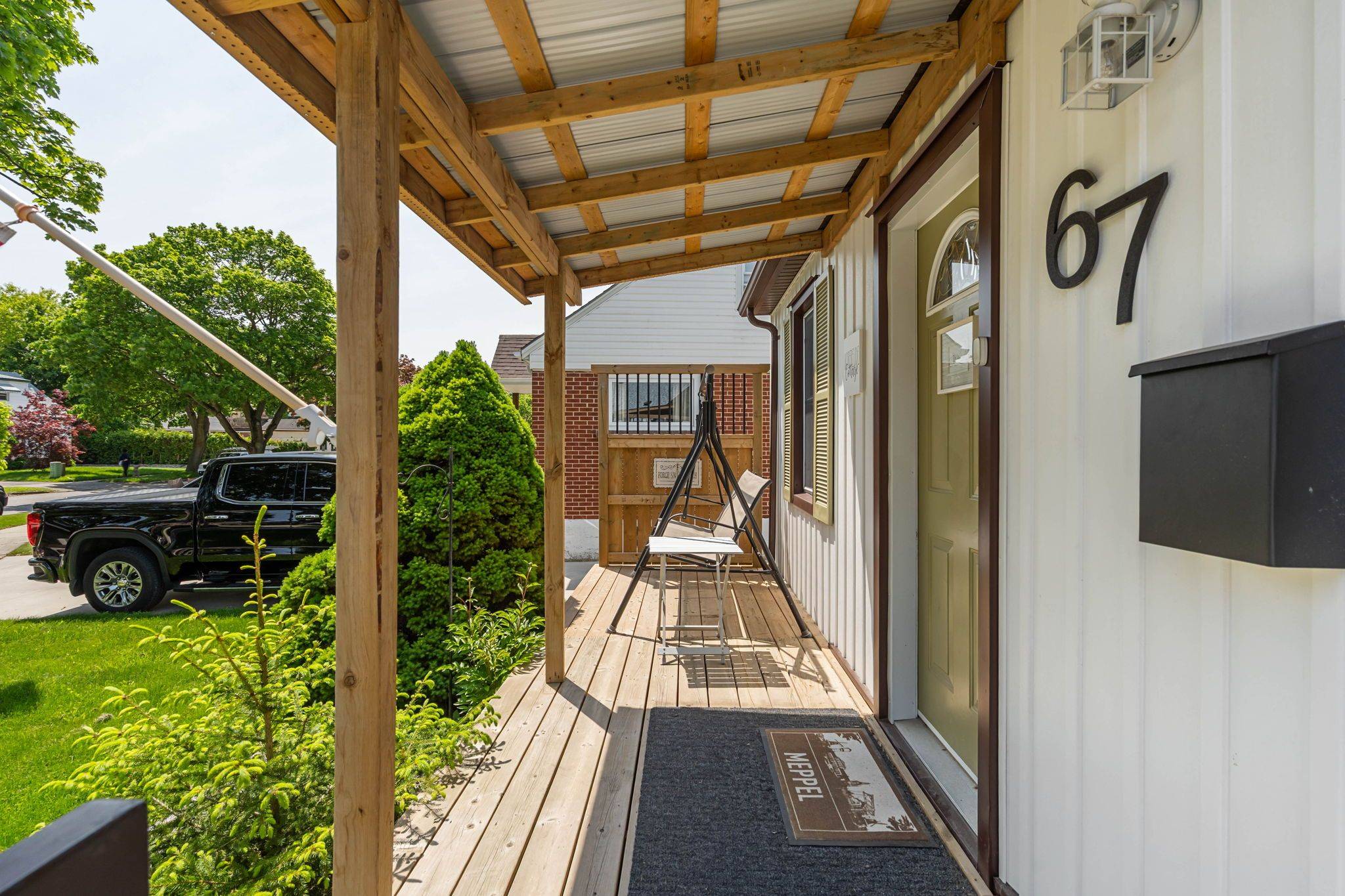 London East, ON N5W 4L6,67 Heather PL