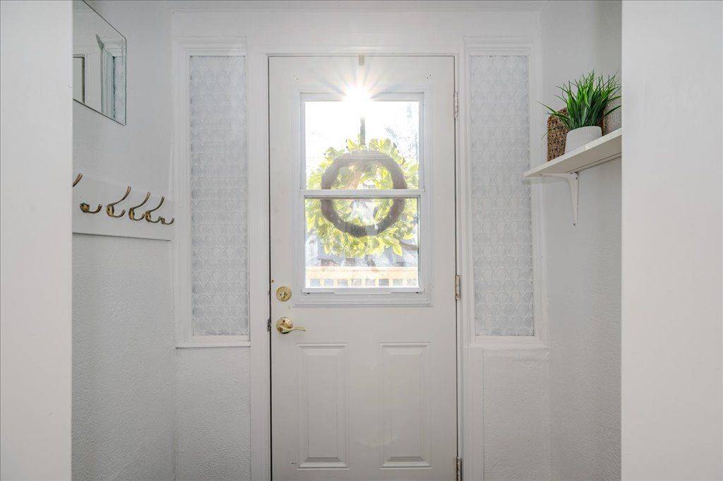 Guelph, ON N1H 3P1,23 Fountain ST W