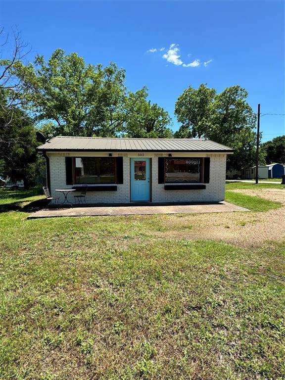 Malakoff, TX 75148,502 E Royall Boulevard