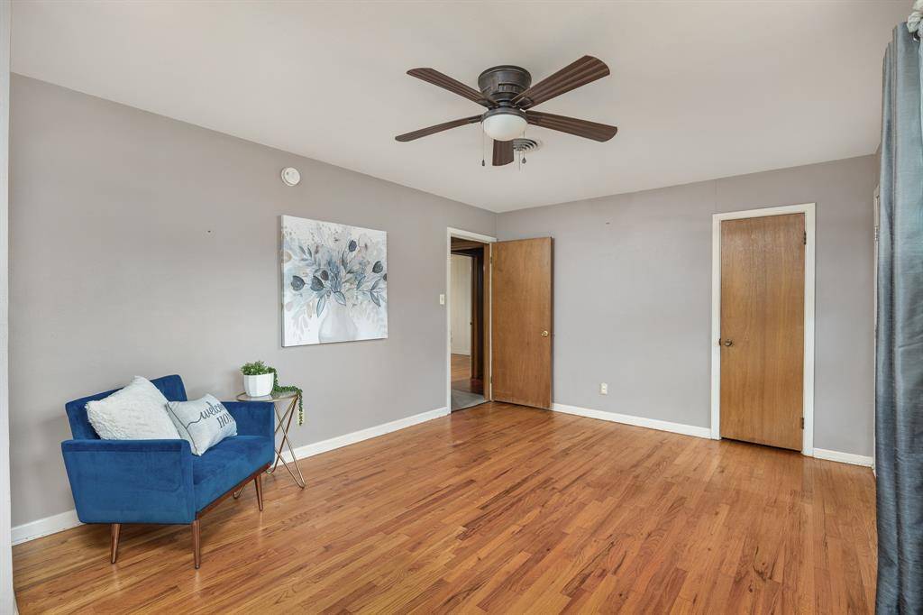 Winnsboro, TX 75494,408 N Post Oak