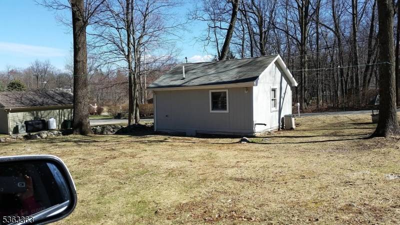 Mount Arlington Boro, NJ 07856,8 Spruce Path