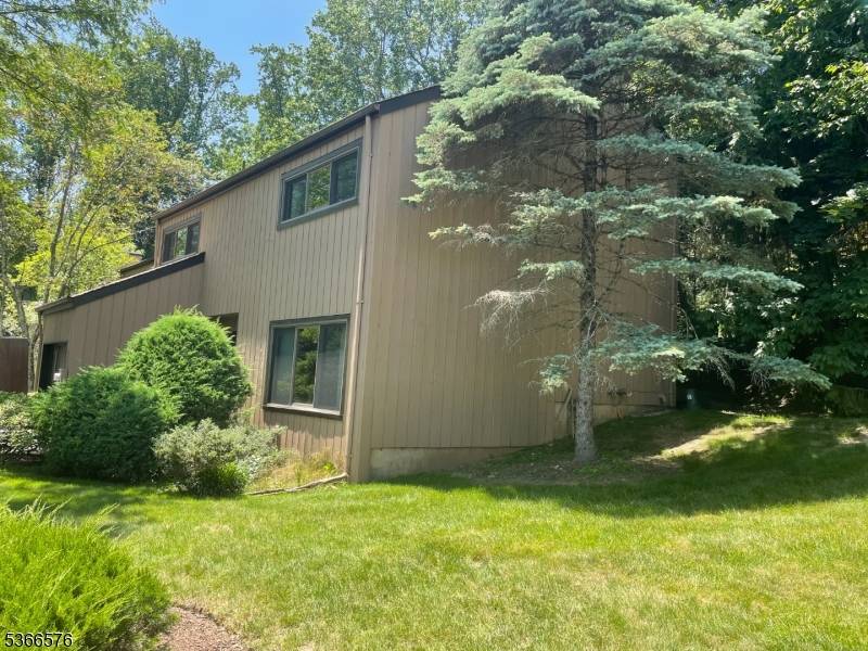 Harding Twp., NJ 07960,Address not disclosed