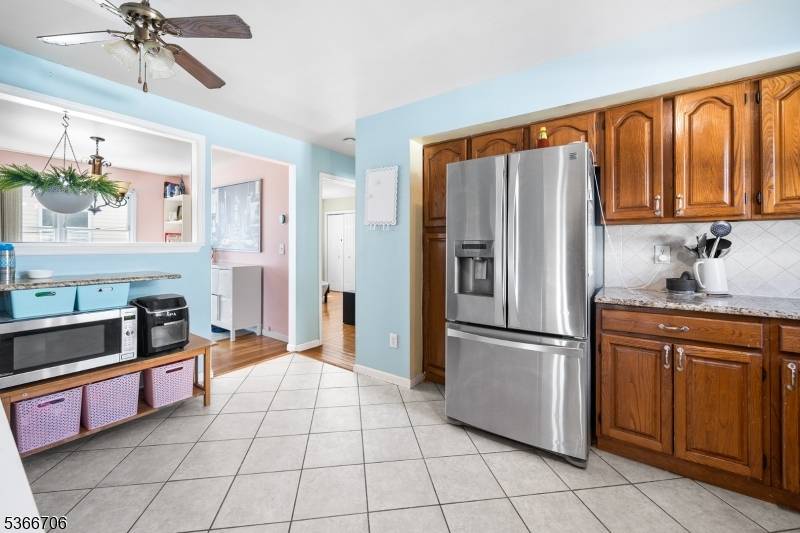 Lodi Boro, NJ 07644,117 Burns Ave