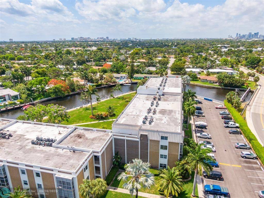 Oakland Park, FL 33334,3000 NE 16th Ave #207