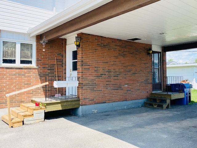 Kapuskasing, ON P5N 1M1,11 Kennedy AVE