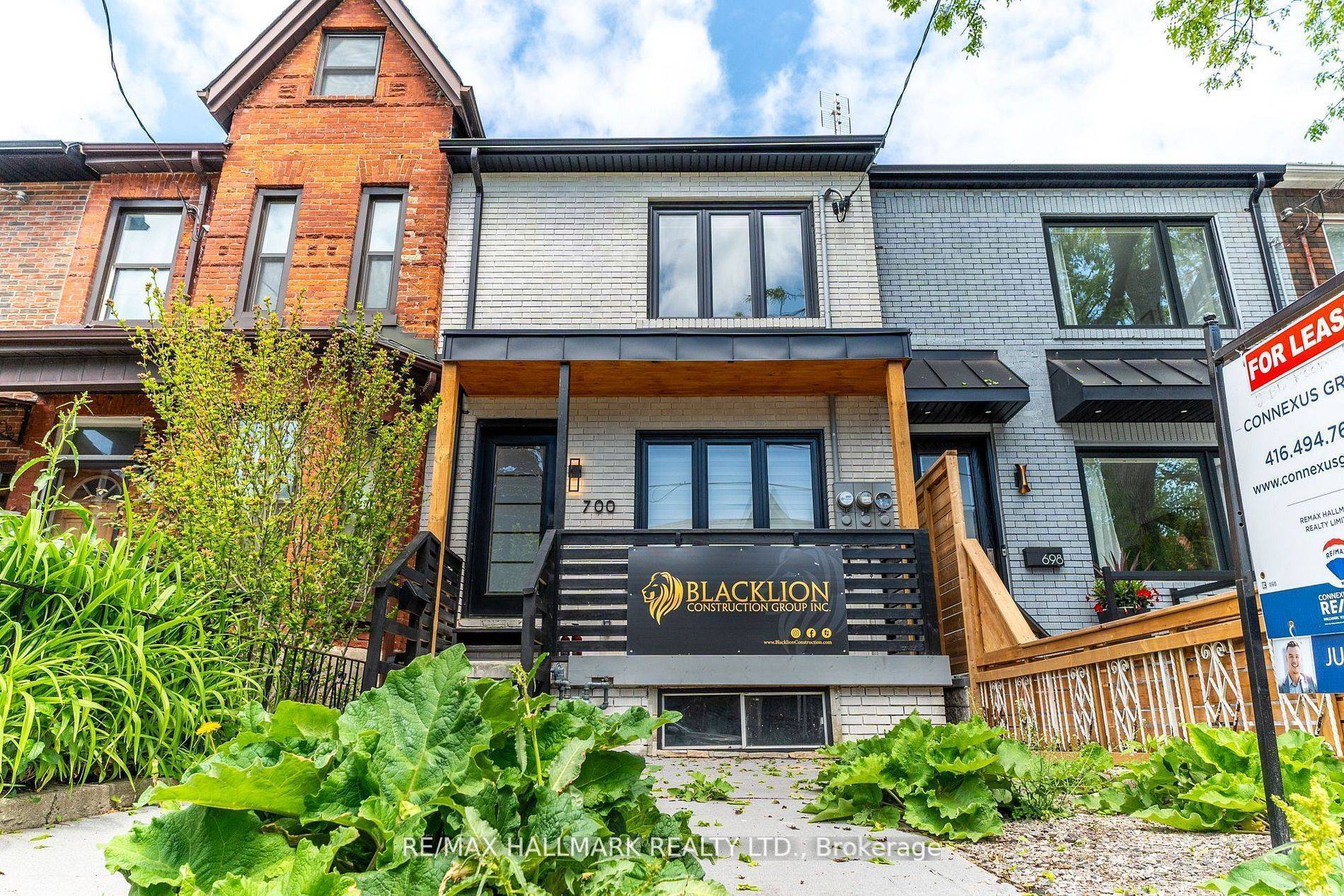 Toronto C01, ON M6J 1B1,700 Adelaide ST W #Upper