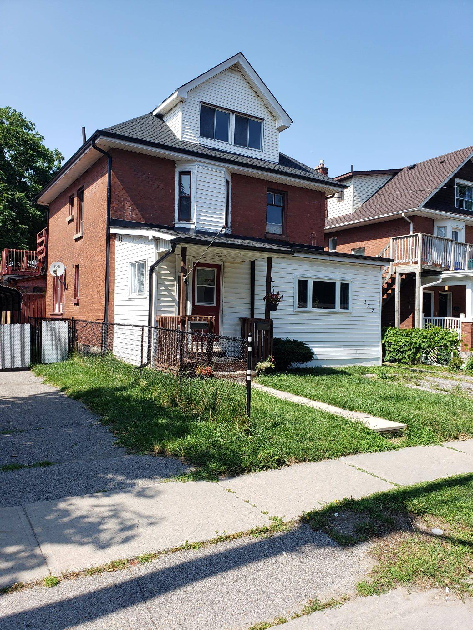 Oshawa, ON L1G 1T3,152 Elgin ST E