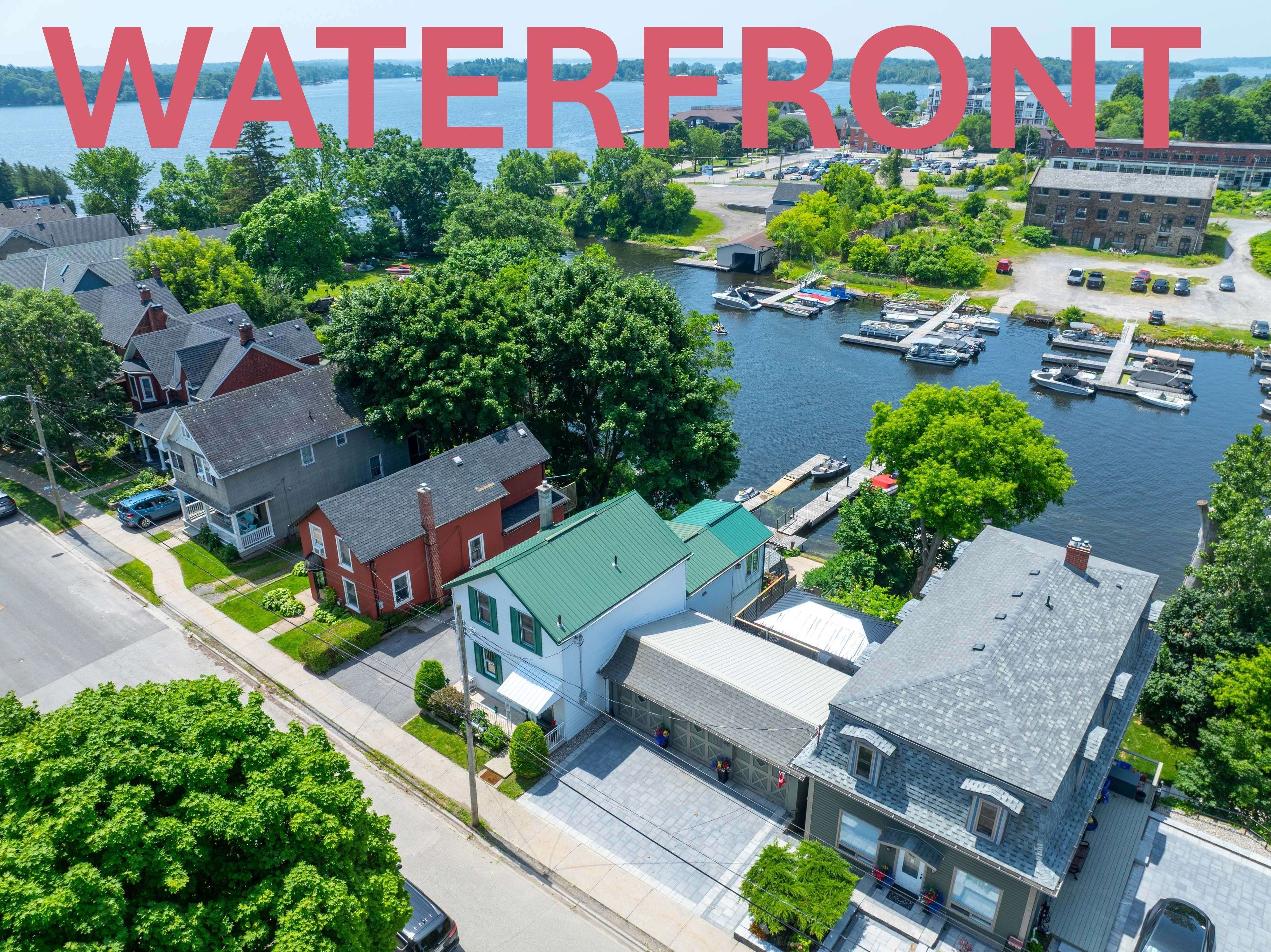 Gananoque, ON K7G 2A4,370 Stone ST S
