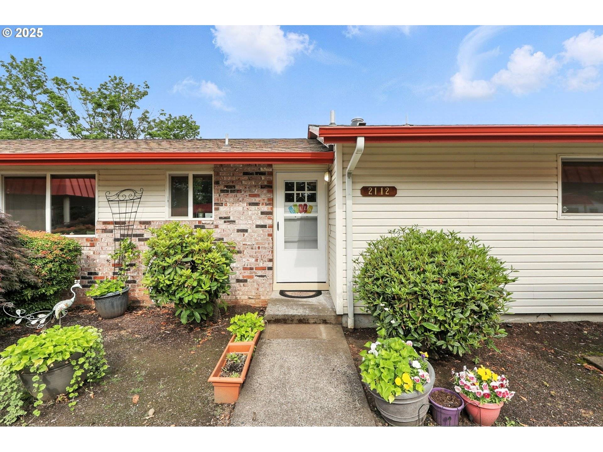 Portland, OR 97233,2112 SE 148TH PL