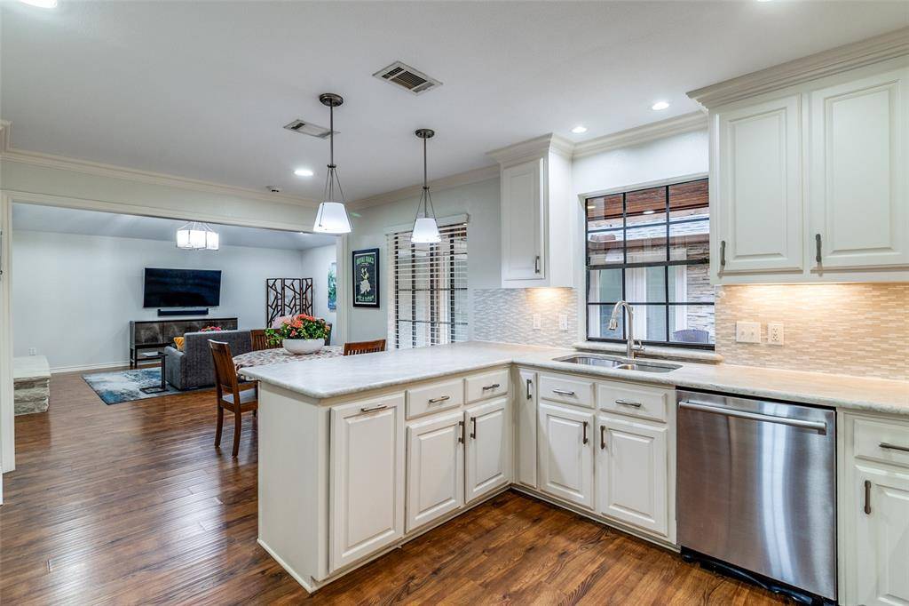 Dallas, TX 75243,9509 Dove Meadow Drive