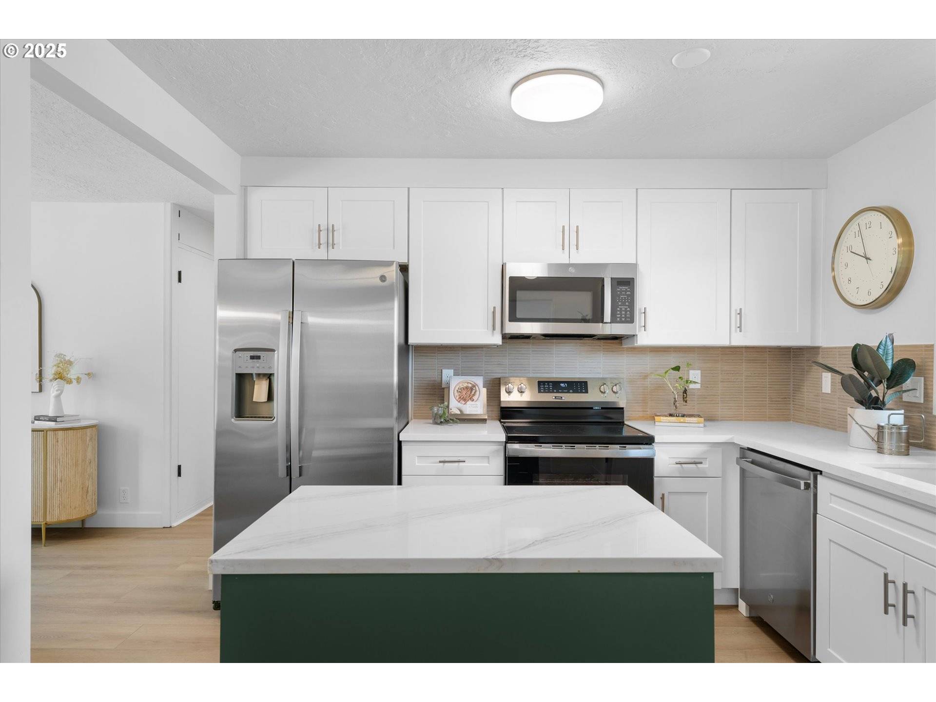 Portland, OR 97220,11510 NE SAN RAFAEL ST