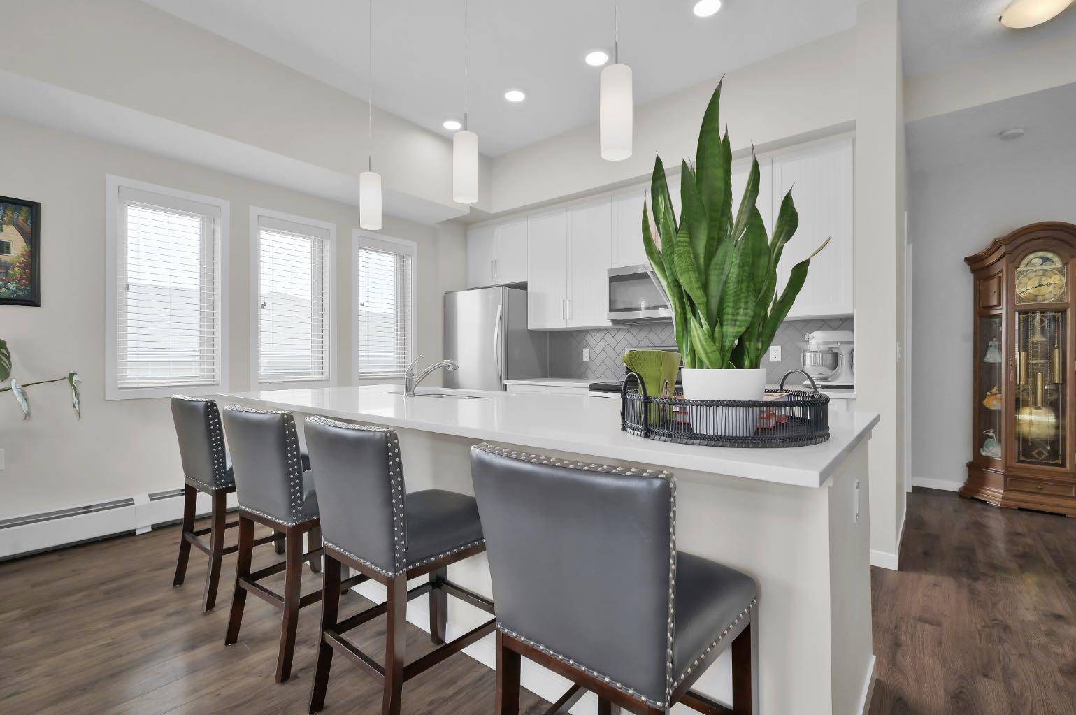 Calgary, AB T3M3H4,30 Mahogany Mews SE #404