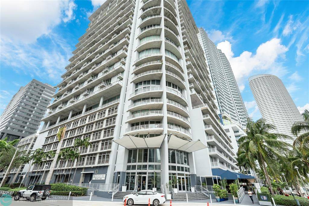 Miami, FL 33130,690 SW 1st Ct  #2021
